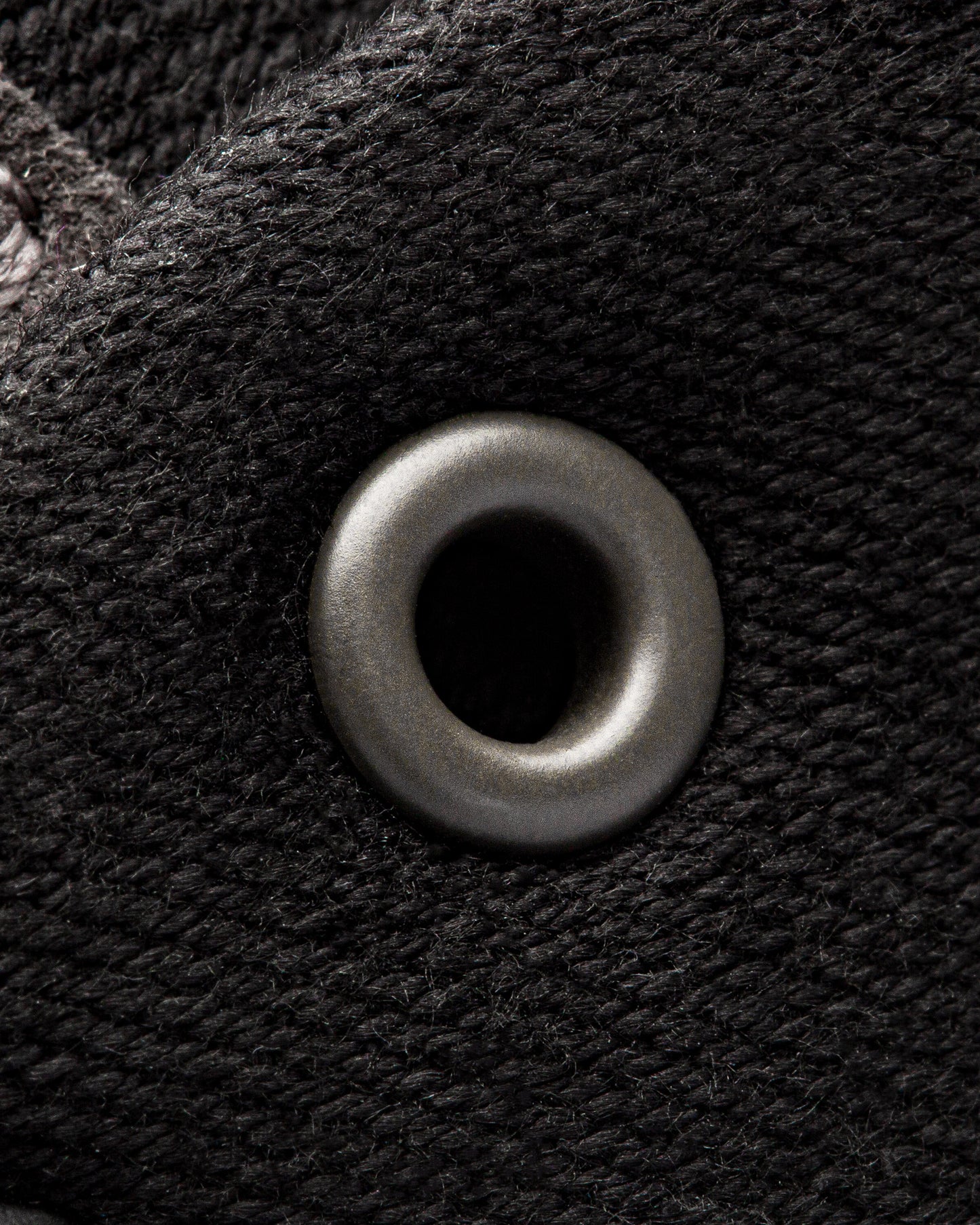 wildling-shoes-FILU-RAVEN-Adults-detail-1_PDP.jpg