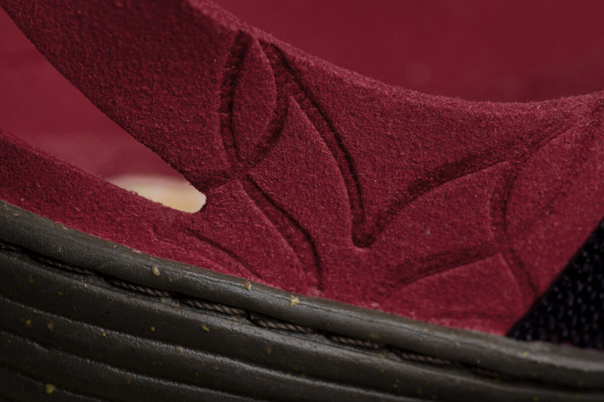 wildling-shoes-Feder Fuchsia--A-K-detail-07.jpg