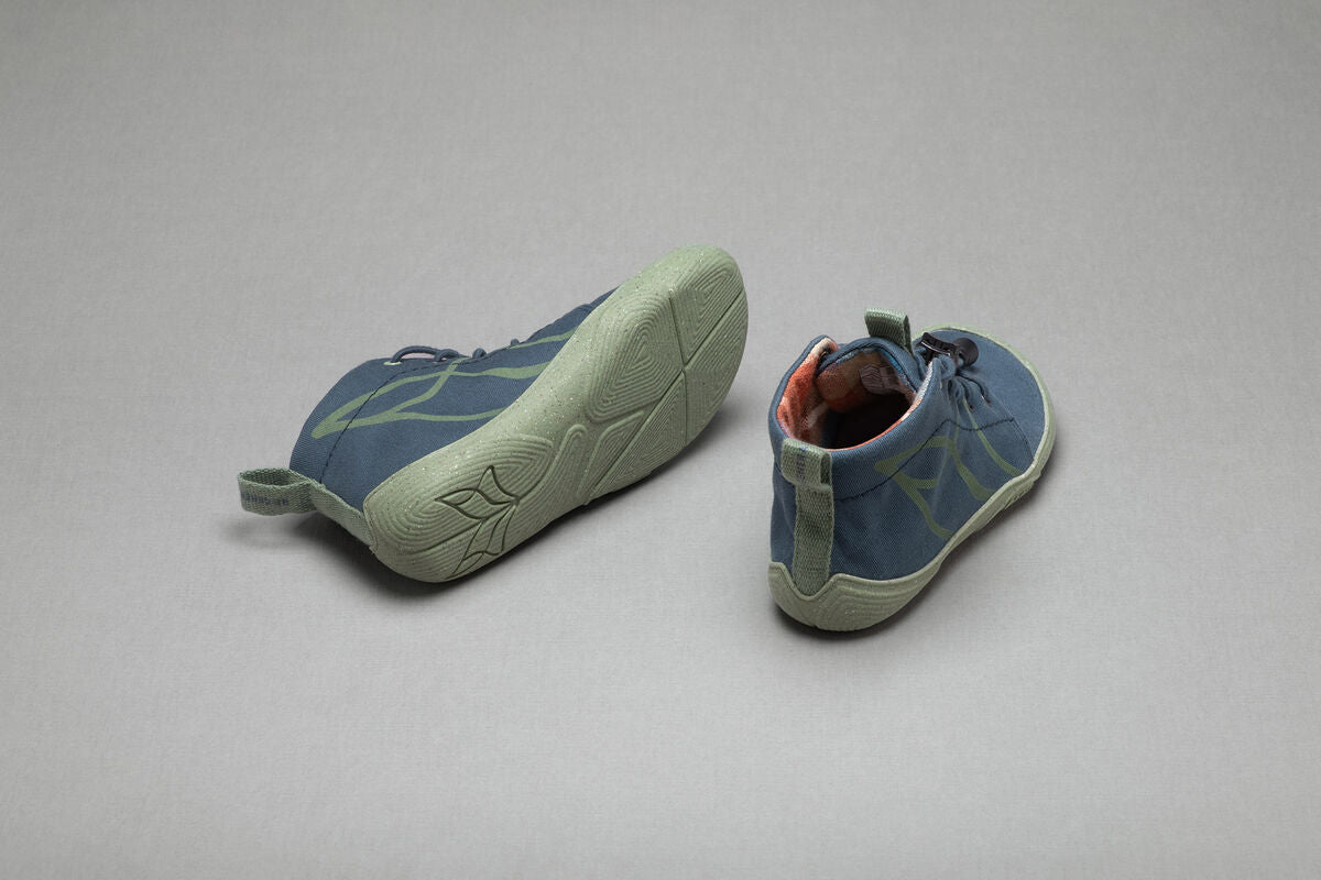 wildling-shoes-ENKET-Kids-02.jpg