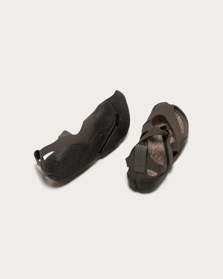 wildling-shoes-FEDER-KAKAO-Adults-02.webp