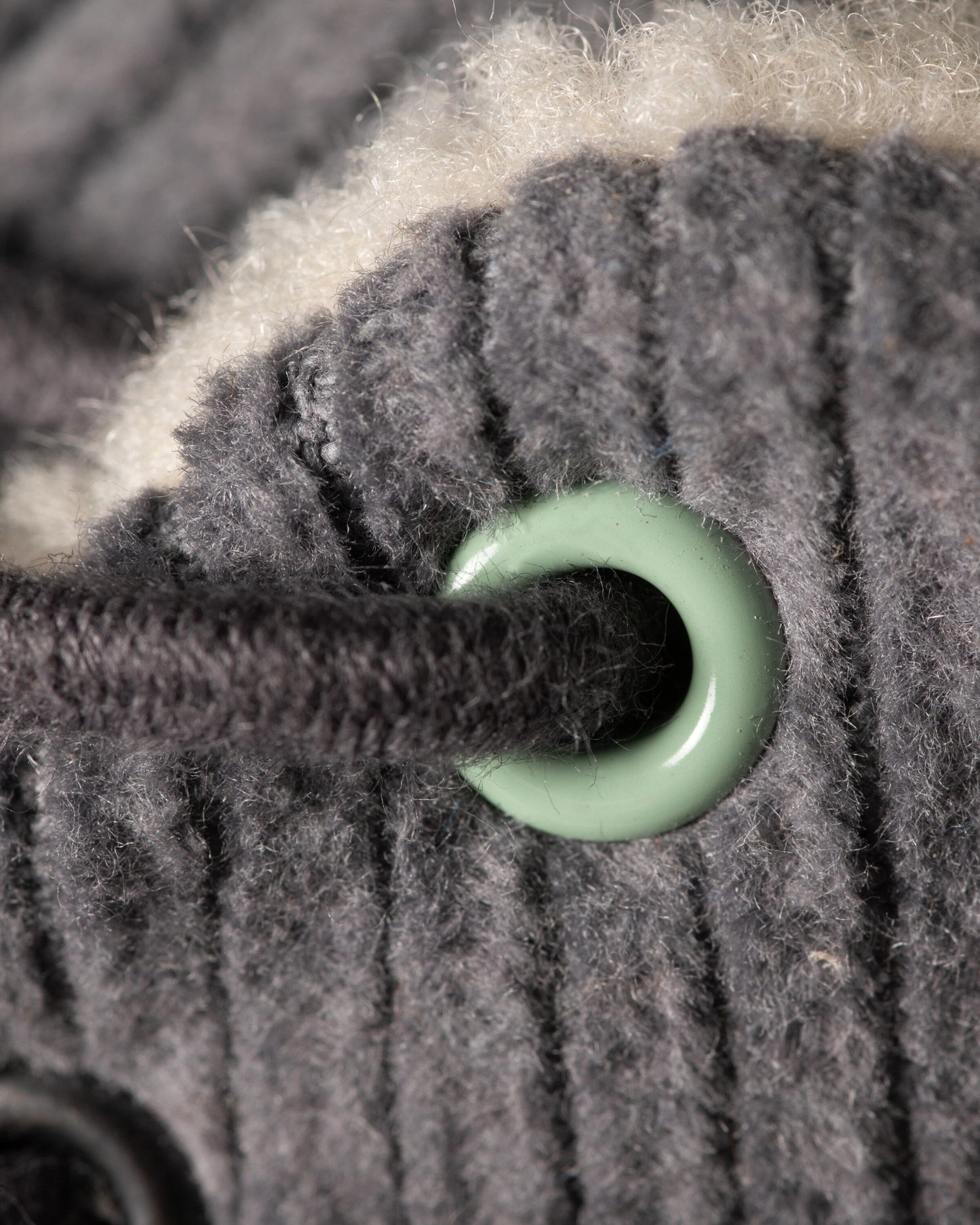 wildling-shoes-KORDIAN-GRAPHIT-Kids-detail-01_PDP.jpg