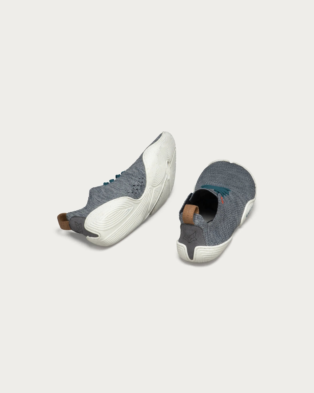 wildling-shoes-NITTUGO-GREY-Kids-02.webp