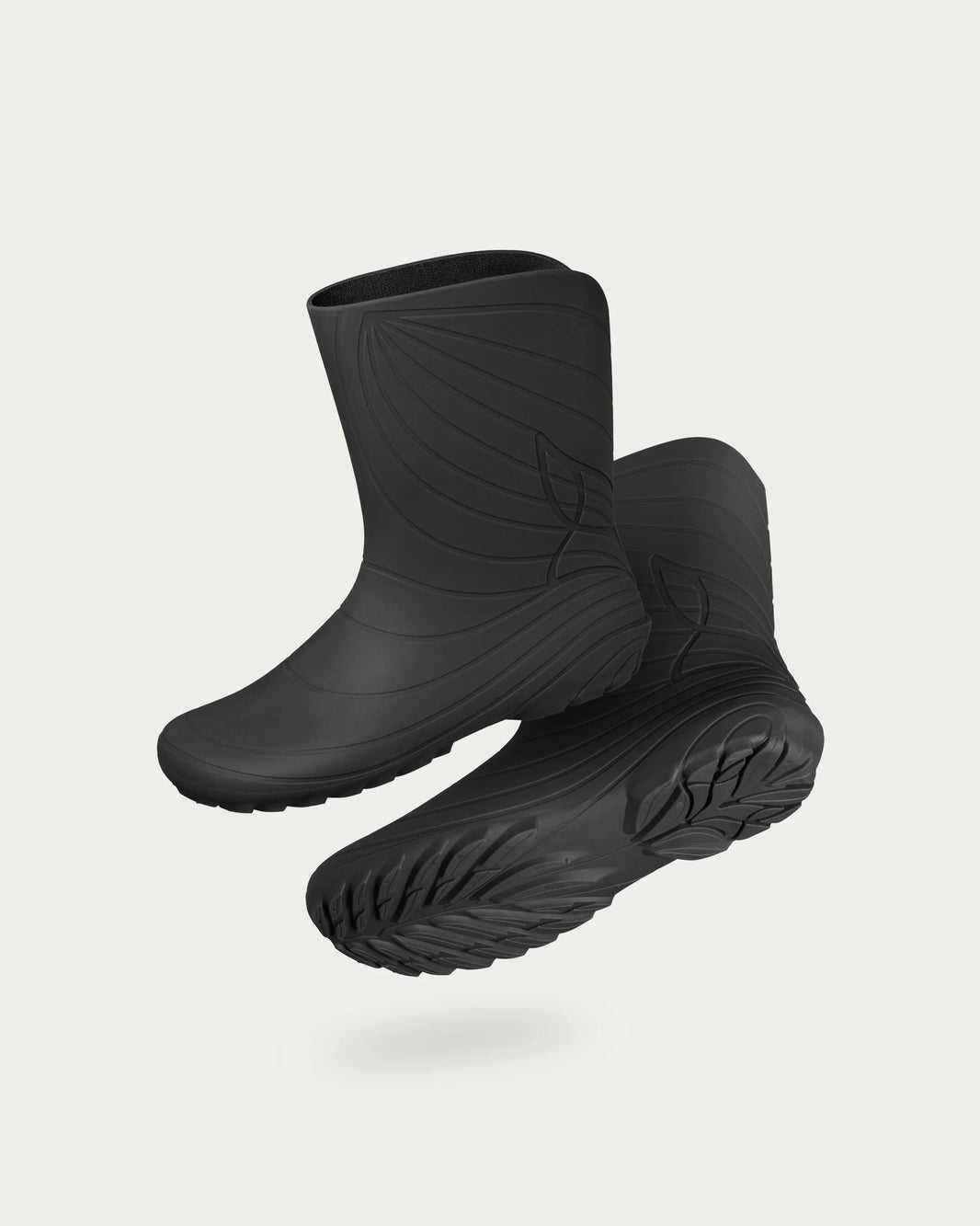 wildling-shoes-RANIDAE-BLACK-Adults-01.webp