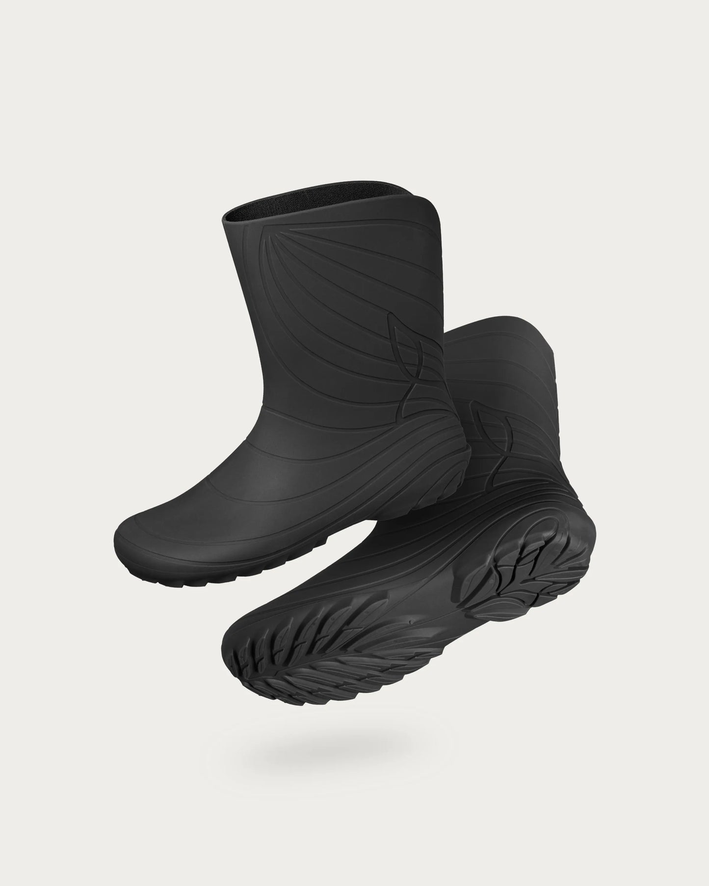 wildling-shoes-RANIDAE-BLACK-Adults-01.webp