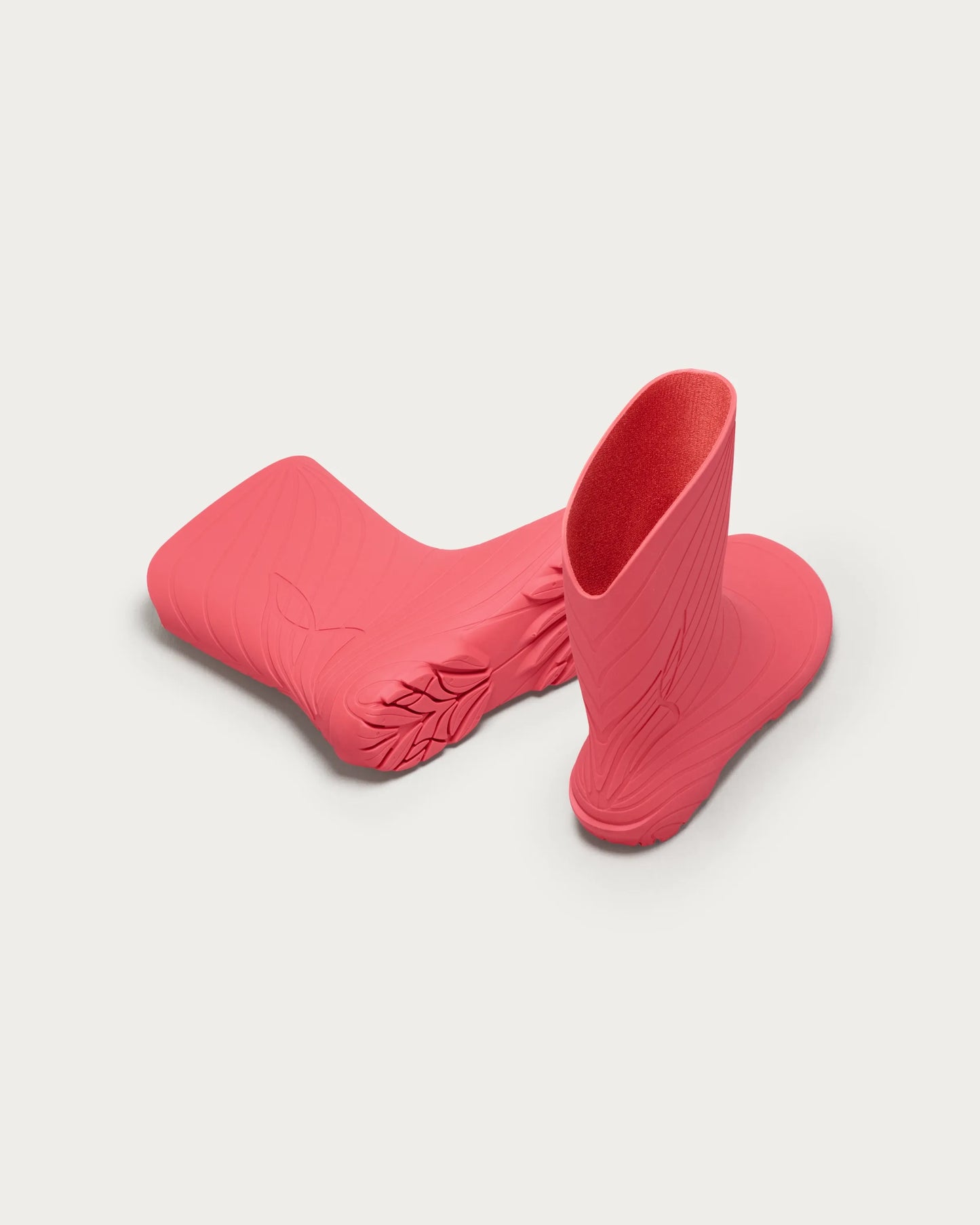 wildling-shoes-RANIDAE-CORAL-Adults-02.webp