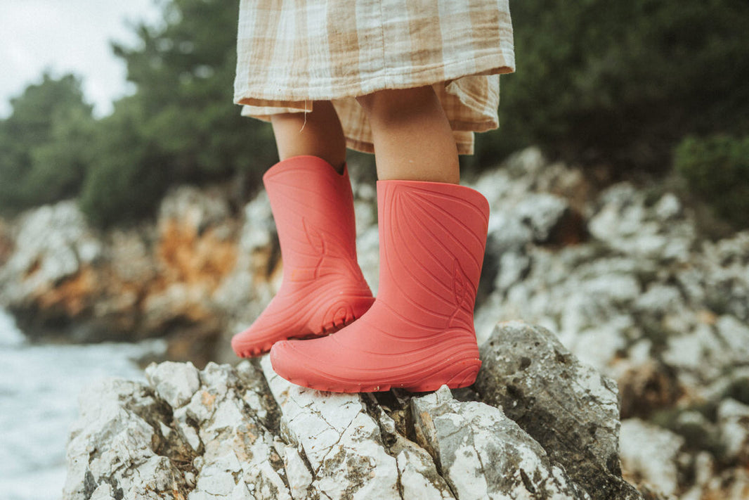 wildling-shoes-Ranidae-coral-Kids-05.jpg