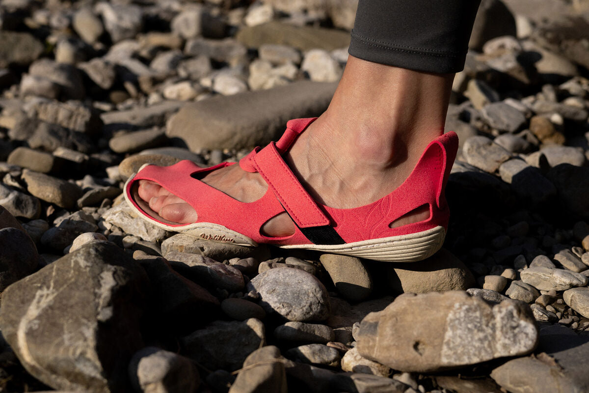 wildling-shoes-feder-coral-adults-06.jpg