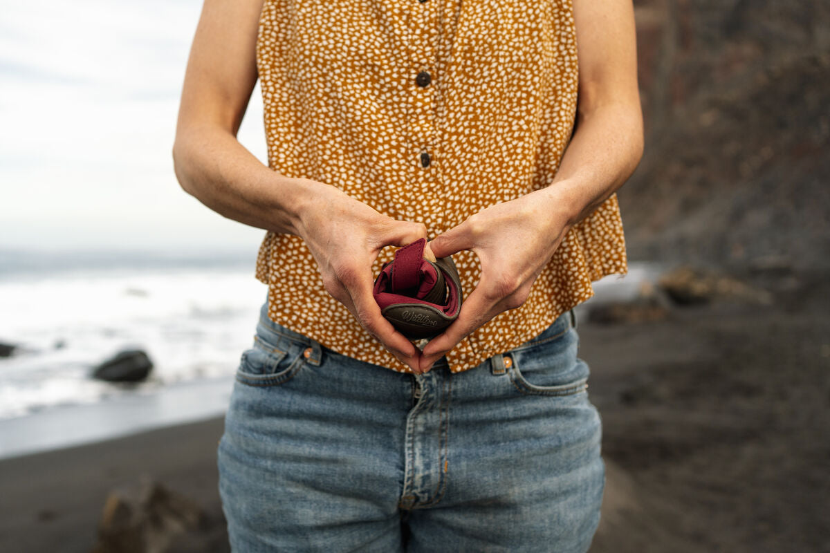 wildling-shoes-feder fuchsia-adults-05.jpg