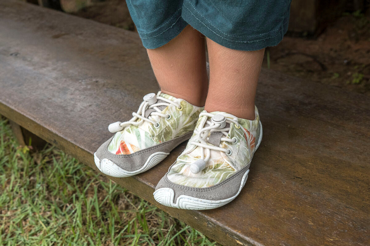 wildling-shoes-vena-kids-06.JPG