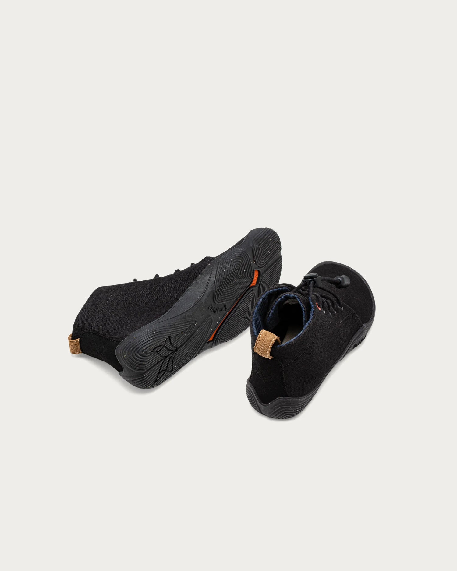 wildling_shoes_ATMO_BLACK_Kids_2.webp